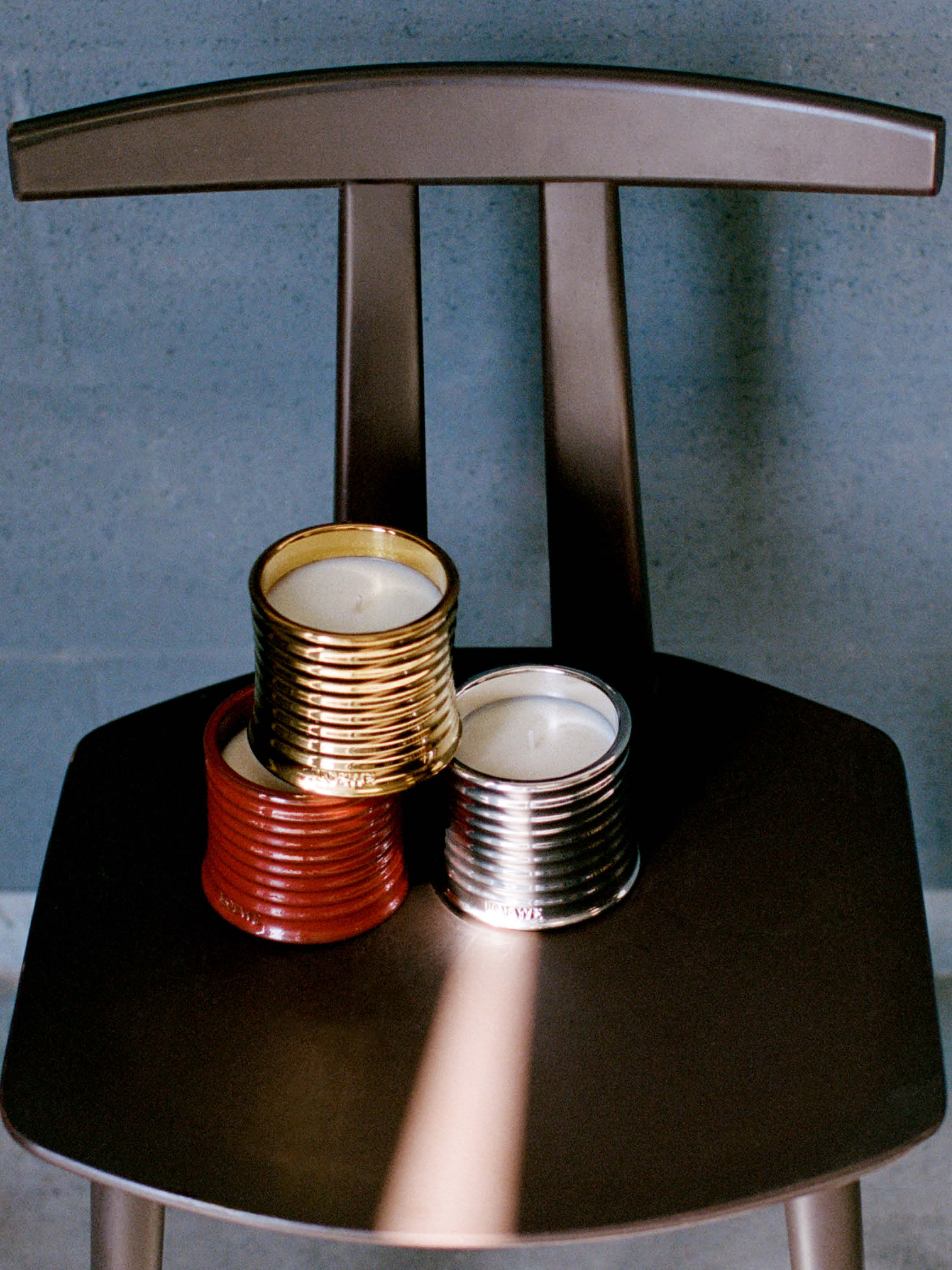 ⭐︎ロエベ　シリンダーポケット⭐︎ LOEWE(ロエベ)2022年春夏の人気ショルダーバッグはCYLINDER POCKET